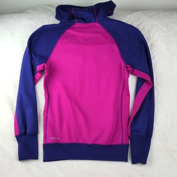Nike therma-fit hoodie! - Picture 5 of 11